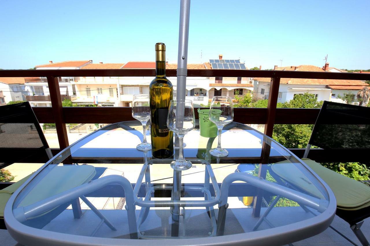 Apartments Mara Zadar Exterior photo