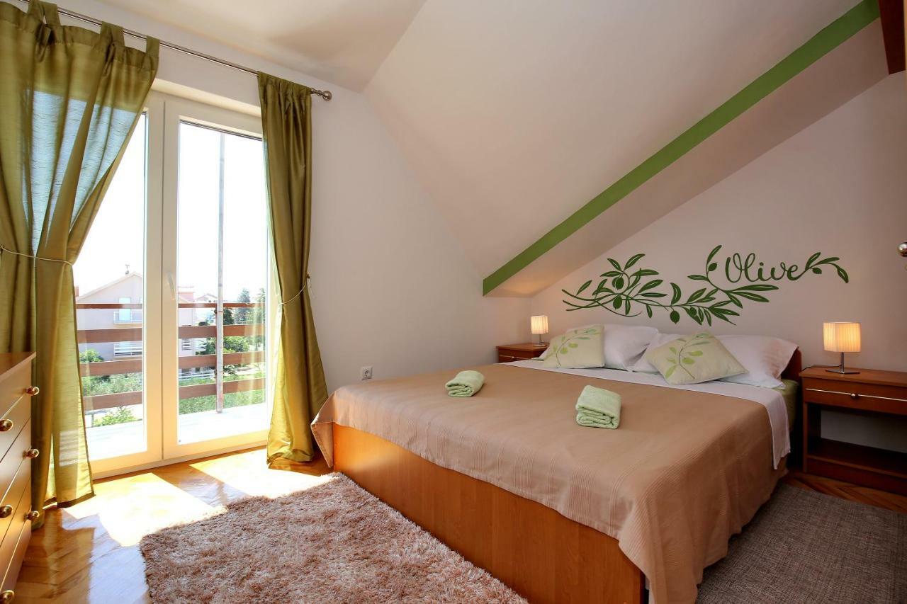 Apartments Mara Zadar Exterior photo